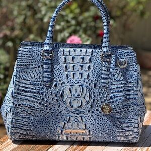 NWT Brahmin Costal Blue Small Finley handbag